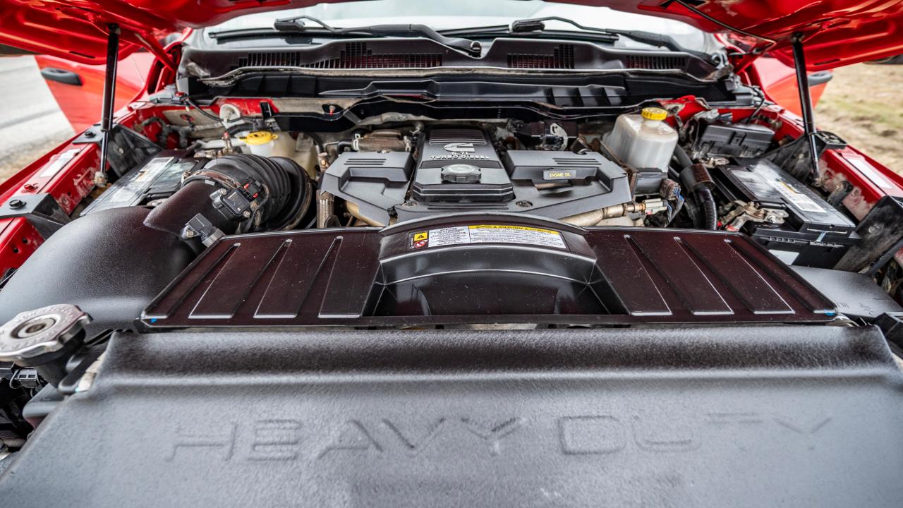 Dodge Ram 5500 Crew Cab 4WD 2012