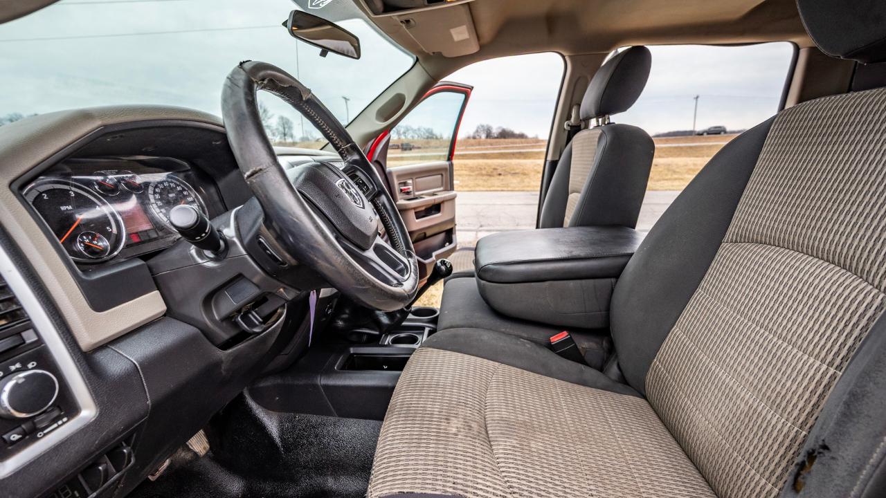 Dodge Ram 5500 Crew Cab 4WD 2012