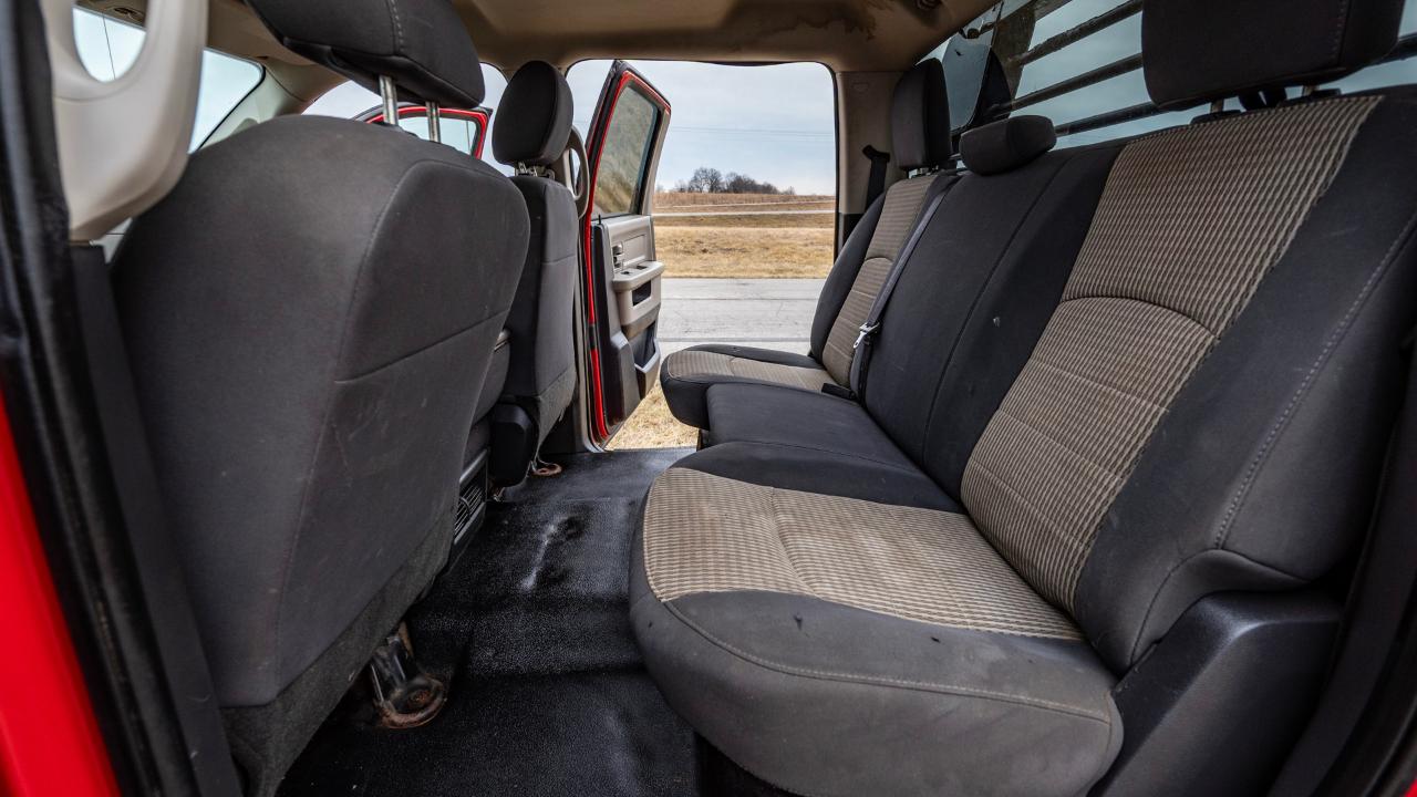 Dodge Ram 5500 Crew Cab 4WD 2012