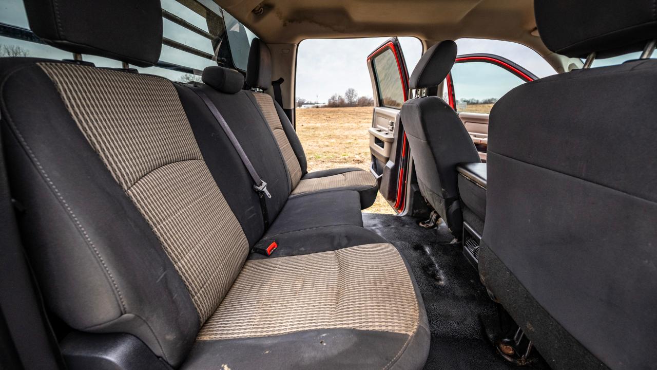 Dodge Ram 5500 Crew Cab 4WD 2012