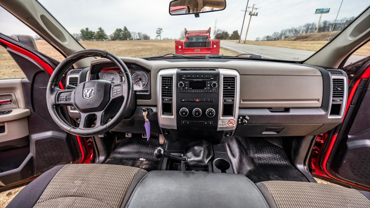 Dodge Ram 5500 Crew Cab 4WD 2012