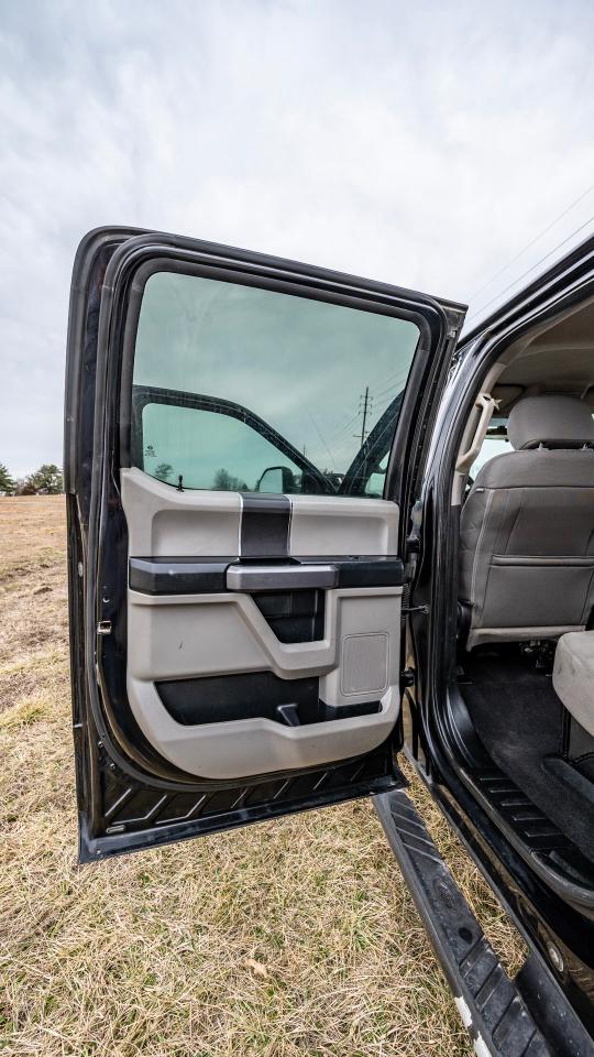 Ford F-550 Crew Cab DRW 4WD 2019