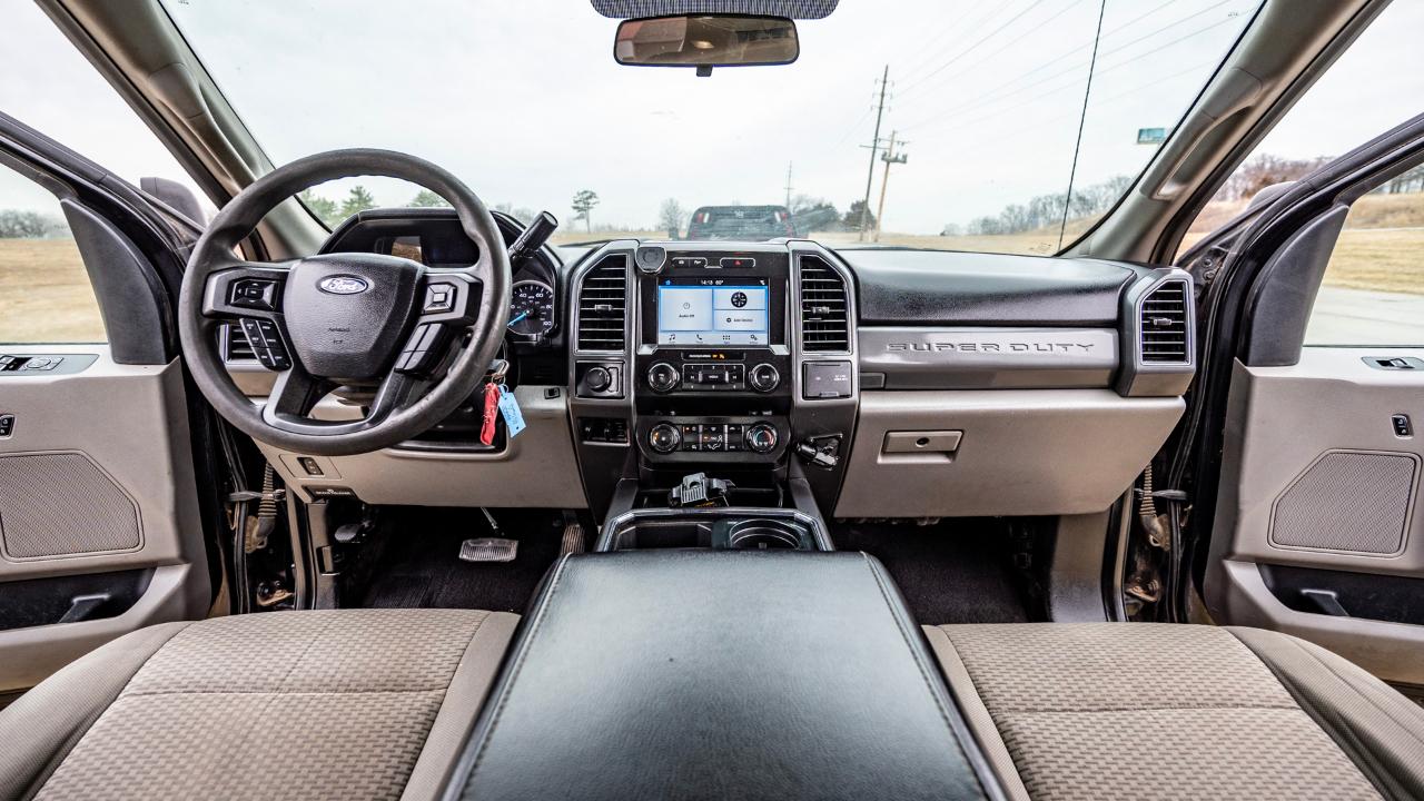 Ford F-550 Crew Cab DRW 4WD 2019