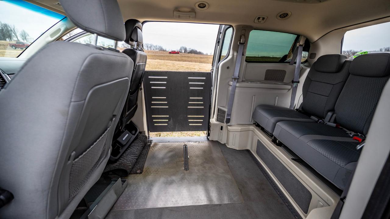 Dodge Grand Caravan SXT 2010