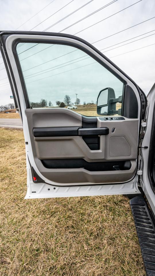 Ford F-550 SuperCab DRW 4WD 2018