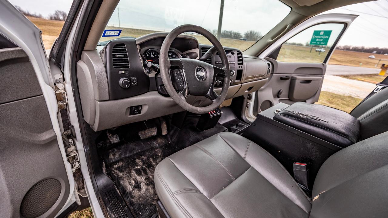 Chevrolet Silverado 3500HD Work Truck Long Box 2WD 2012