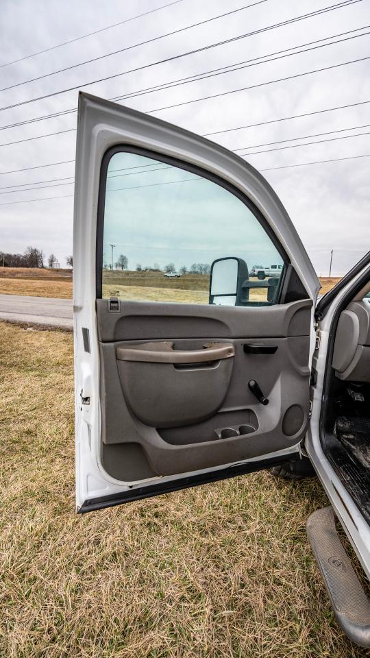 Chevrolet Silverado 3500HD Work Truck Long Box 2WD 2012