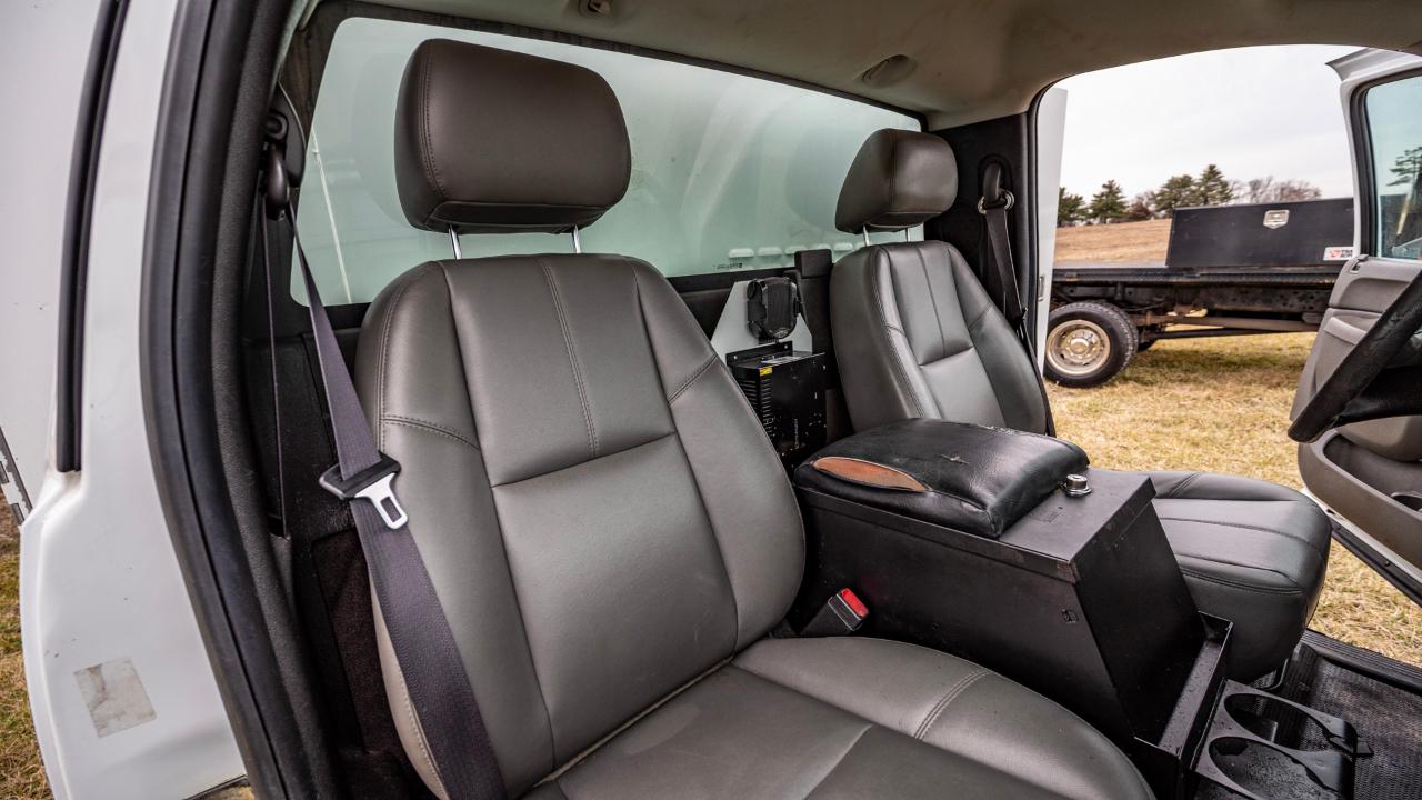 Chevrolet Silverado 3500HD Work Truck Long Box 2WD 2012