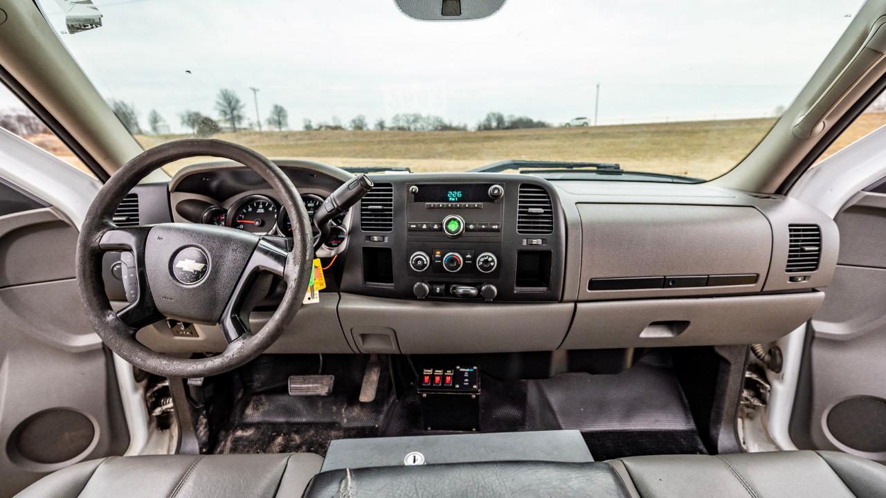 Chevrolet Silverado 3500HD Work Truck Long Box 2WD 2012