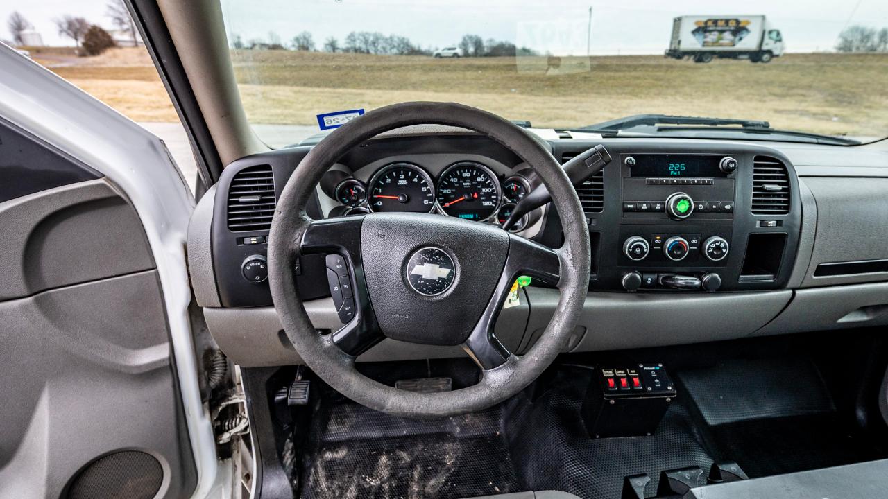 Chevrolet Silverado 3500HD Work Truck Long Box 2WD 2012