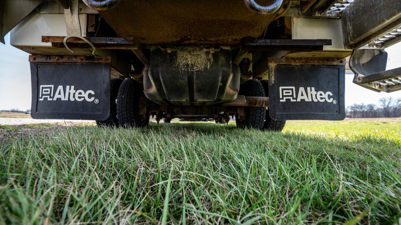 RAM 5500 Regular Cab SWB 4WD DRW 2015