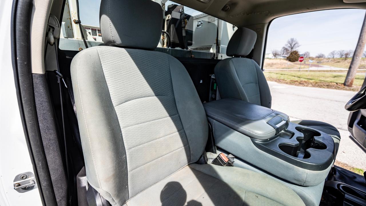 RAM 5500 Regular Cab SWB 4WD DRW 2015