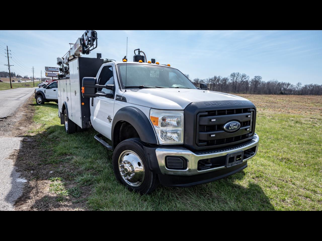 2016 Ford F-550 Regular Cab DRW 2WD