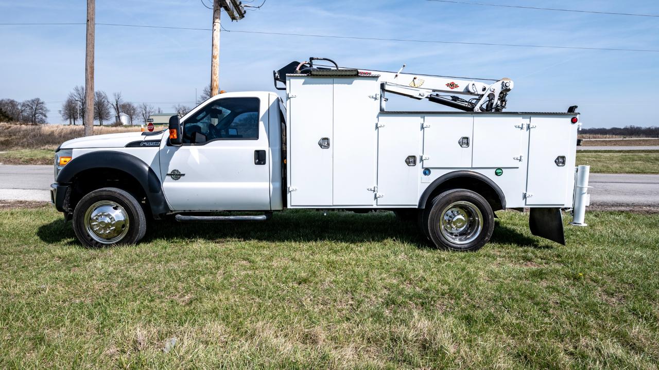 Ford F-550 Regular Cab DRW 2WD 2016