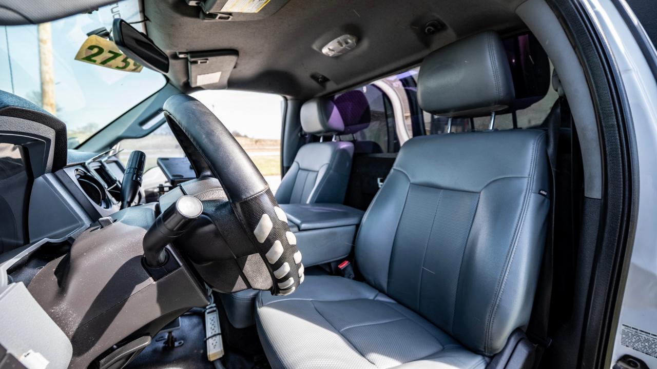 Ford F-550 Regular Cab DRW 2WD 2016