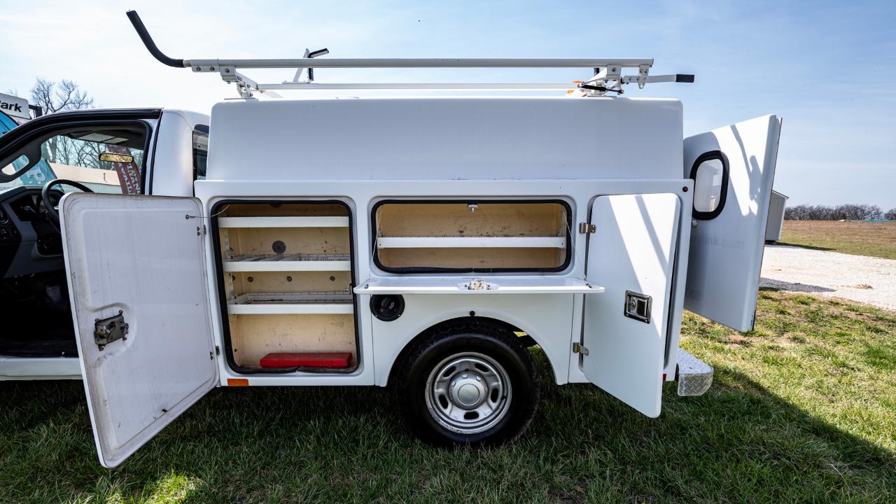 Ford F-250 SD XLT 2WD 2011