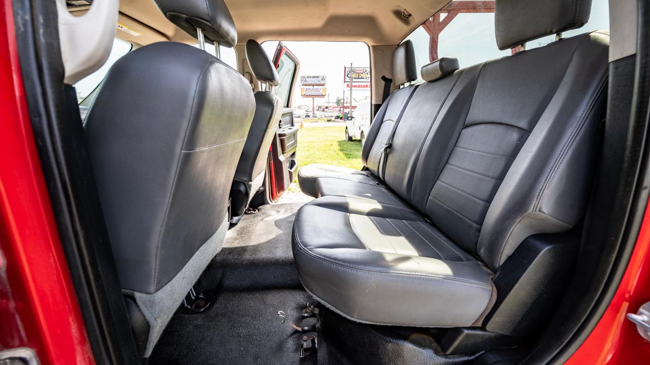 RAM 5500 Crew Cab SWB 4WD DRW 2016