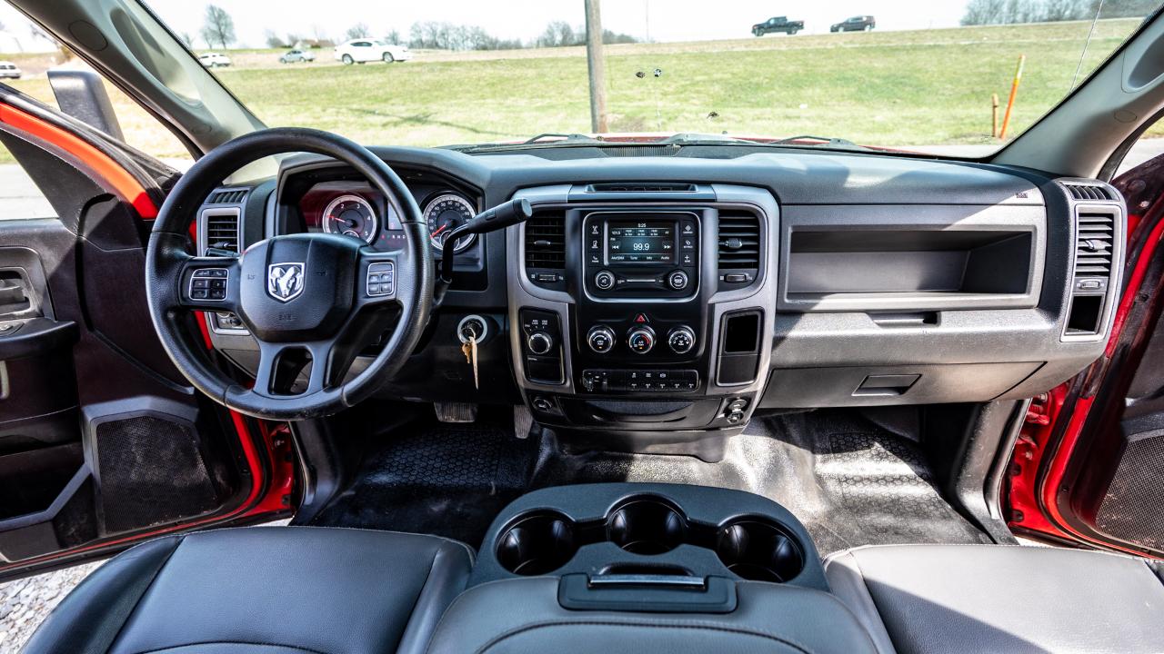 RAM 5500 Crew Cab SWB 4WD DRW 2016