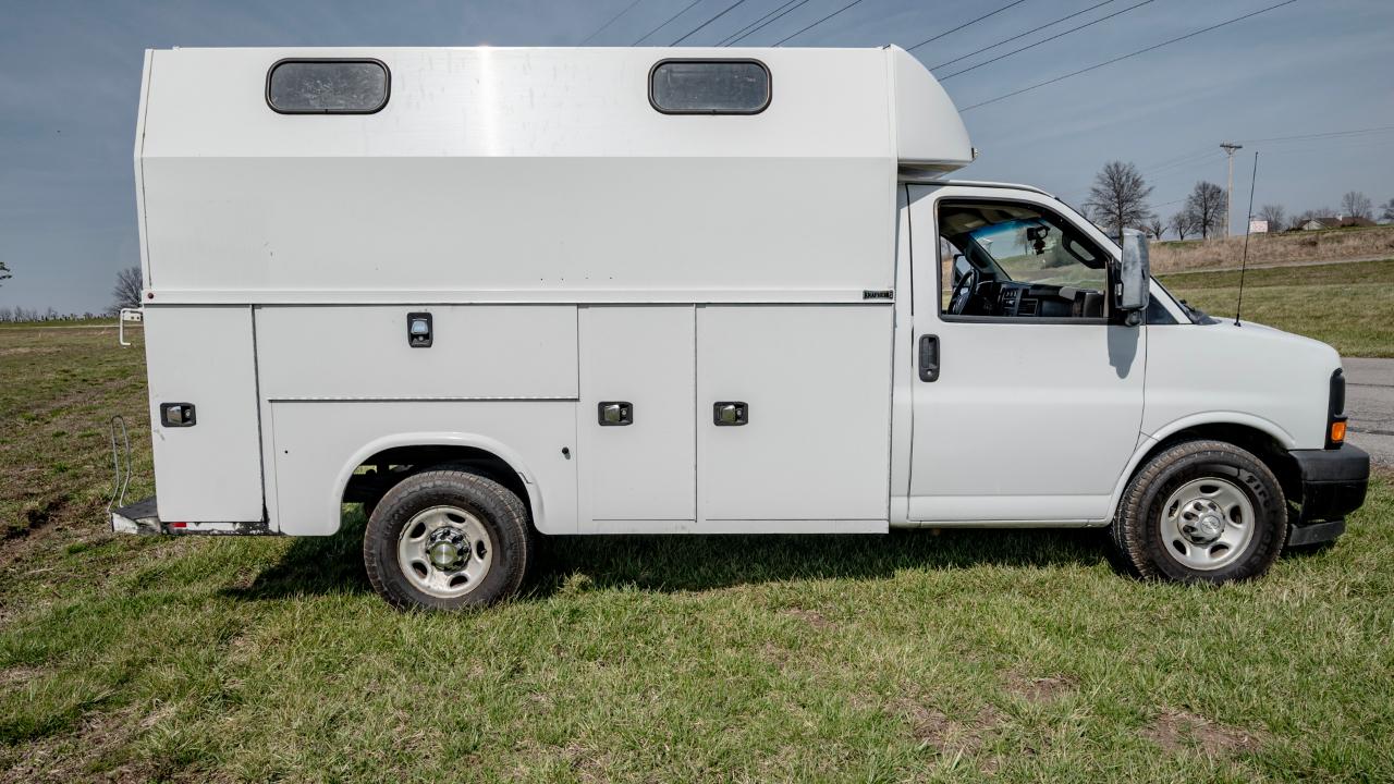 Chevrolet Express G3500 139" 2017