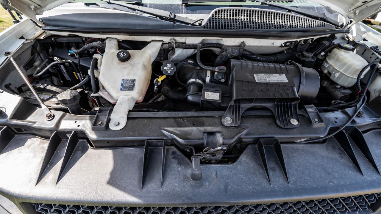 Chevrolet Express G3500 139" 2017