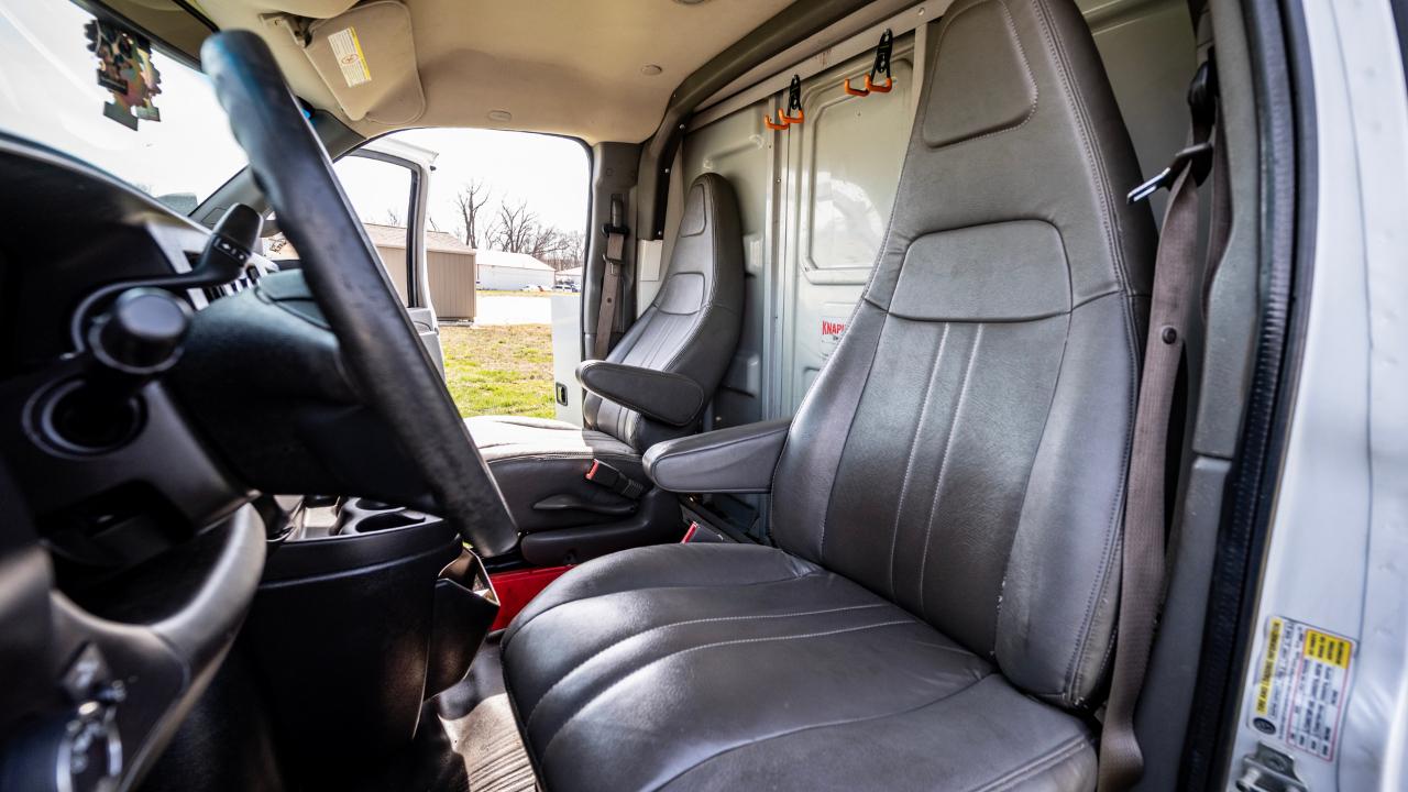 Chevrolet Express G3500 139" 2017