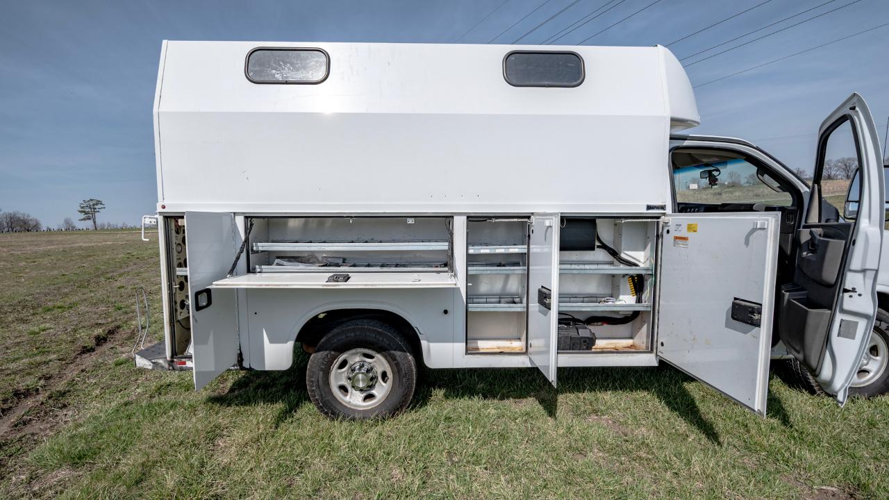 Chevrolet Express G3500 139" 2017