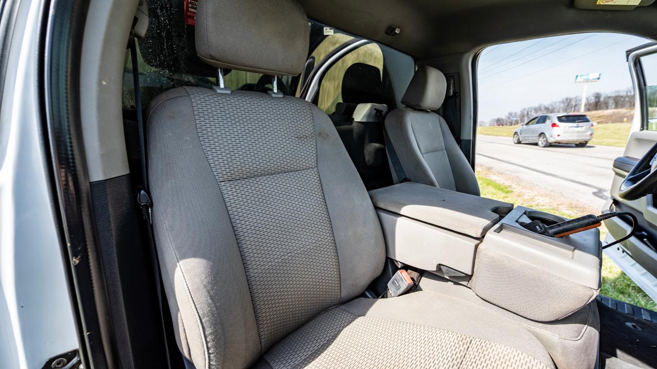 Ford F-550 Regular Cab DRW 4WD 2021