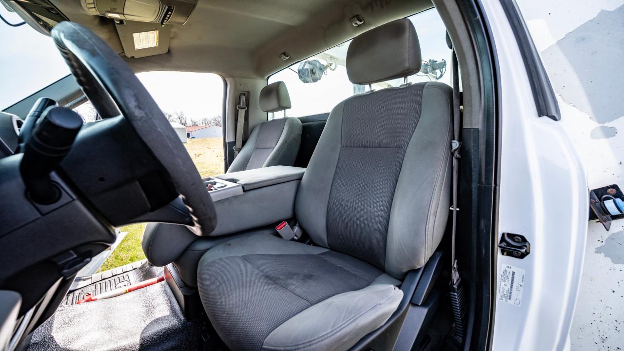 Ford F-450 SD Regular Cab DRW 2WD 2017