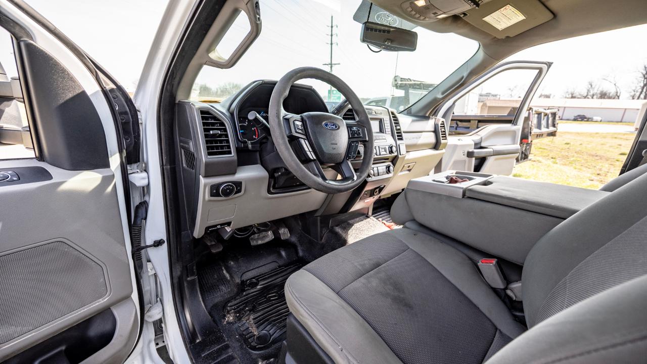 Ford F-450 SD Regular Cab DRW 2WD 2017