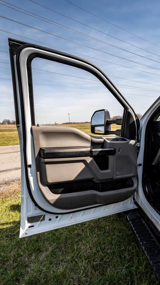 Ford F-450 SD Regular Cab DRW 2WD 2017