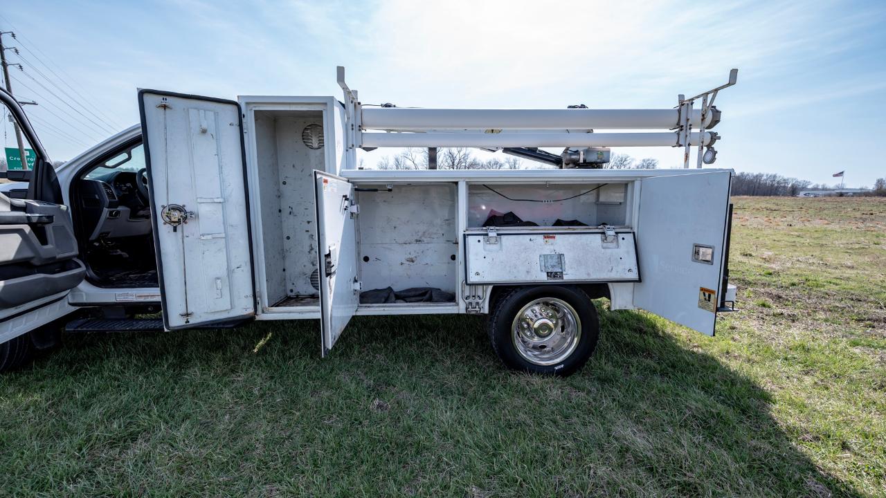 Ford F-450 SD Regular Cab DRW 2WD 2017