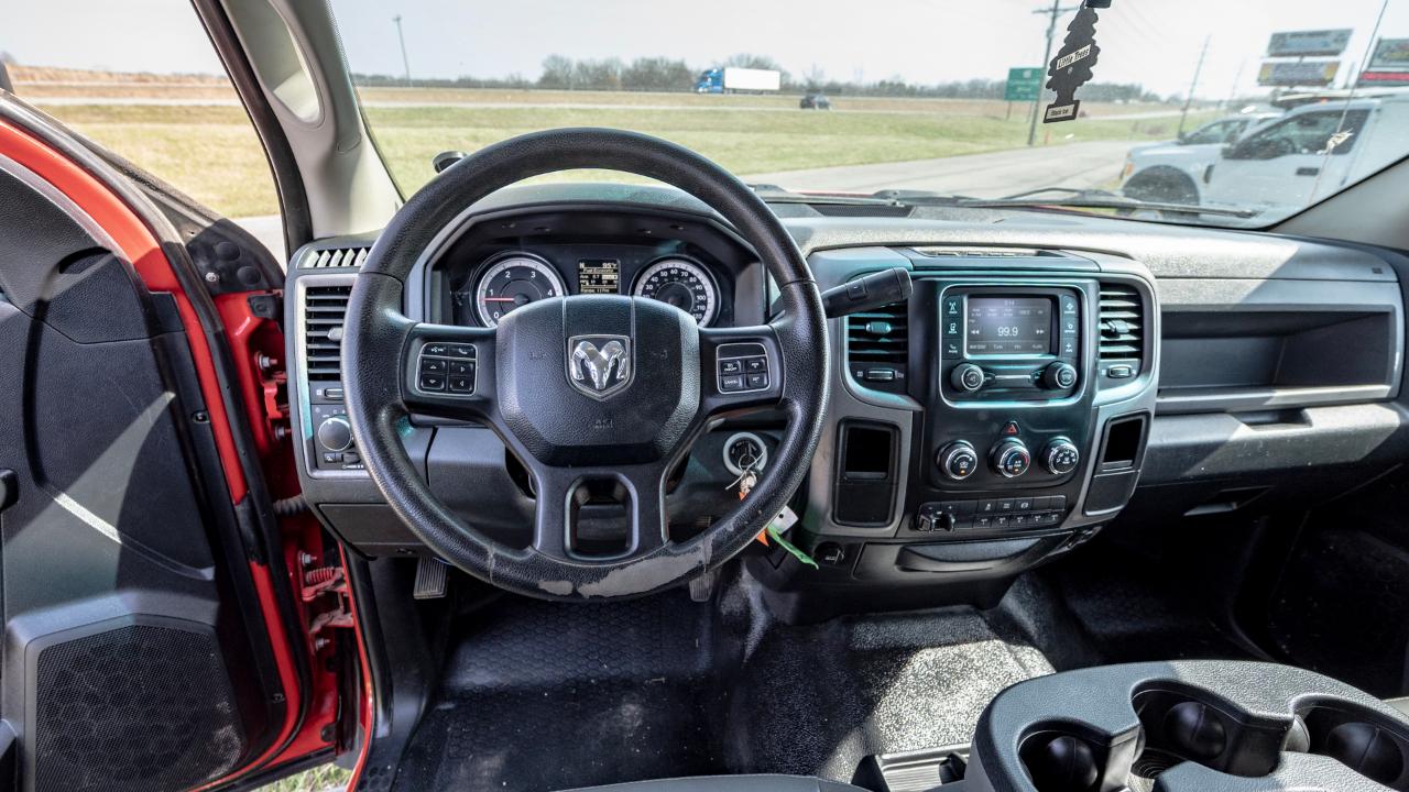 RAM 5500 Crew Cab SWB 2WD DRW 2016