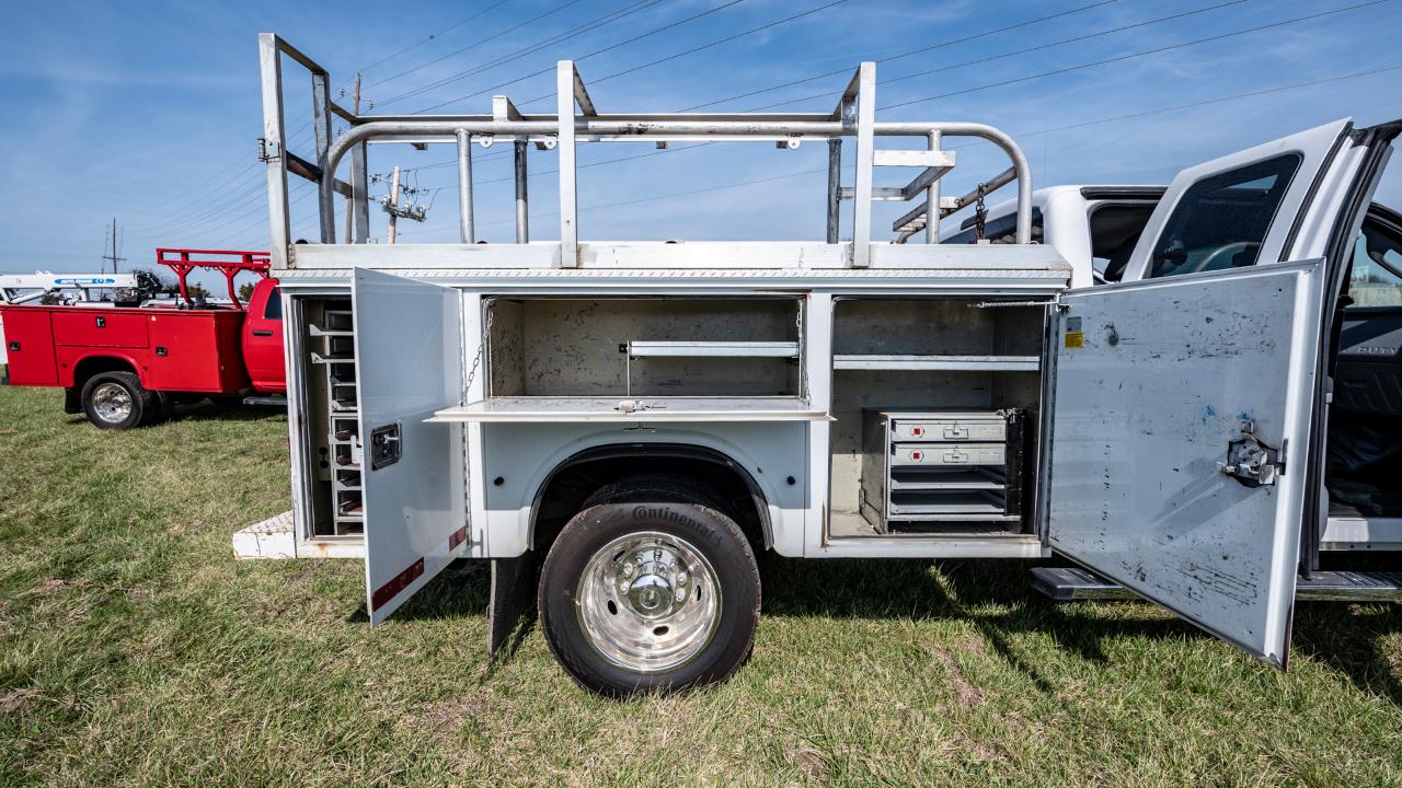 Ford F-550 SuperCab DRW 4WD 2016