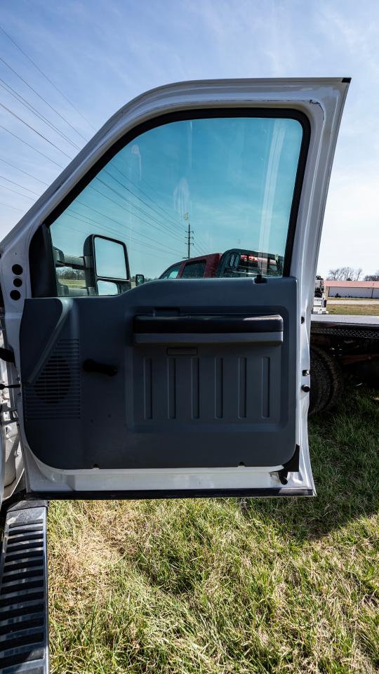 Ford F-550 SuperCab DRW 4WD 2016