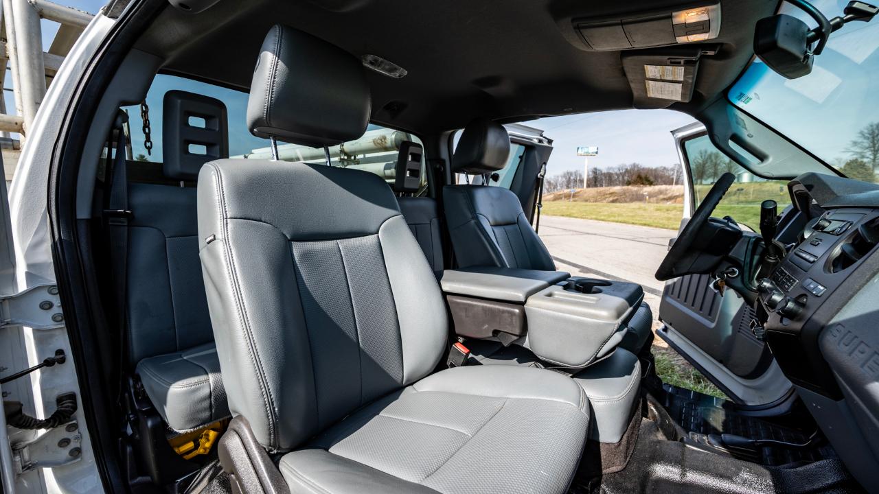 Ford F-550 SuperCab DRW 4WD 2016