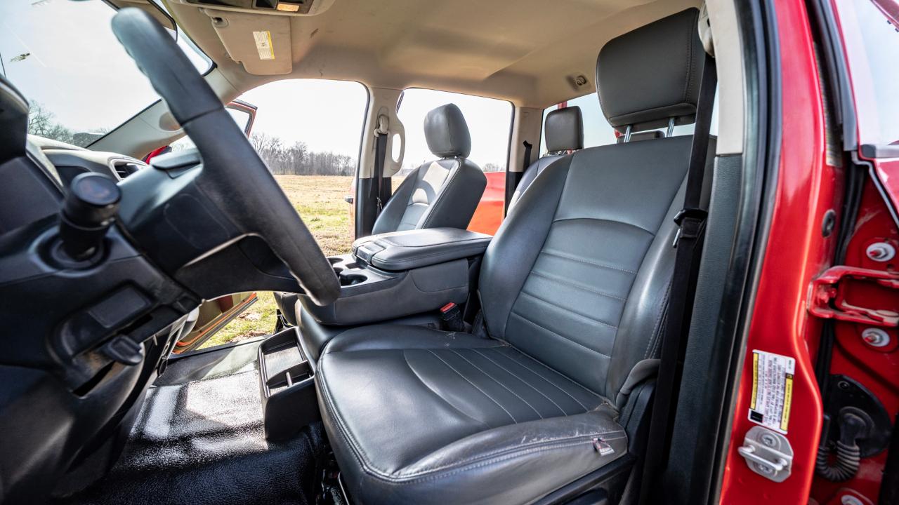 RAM 5500 Crew Cab SWB 2WD DRW 2018