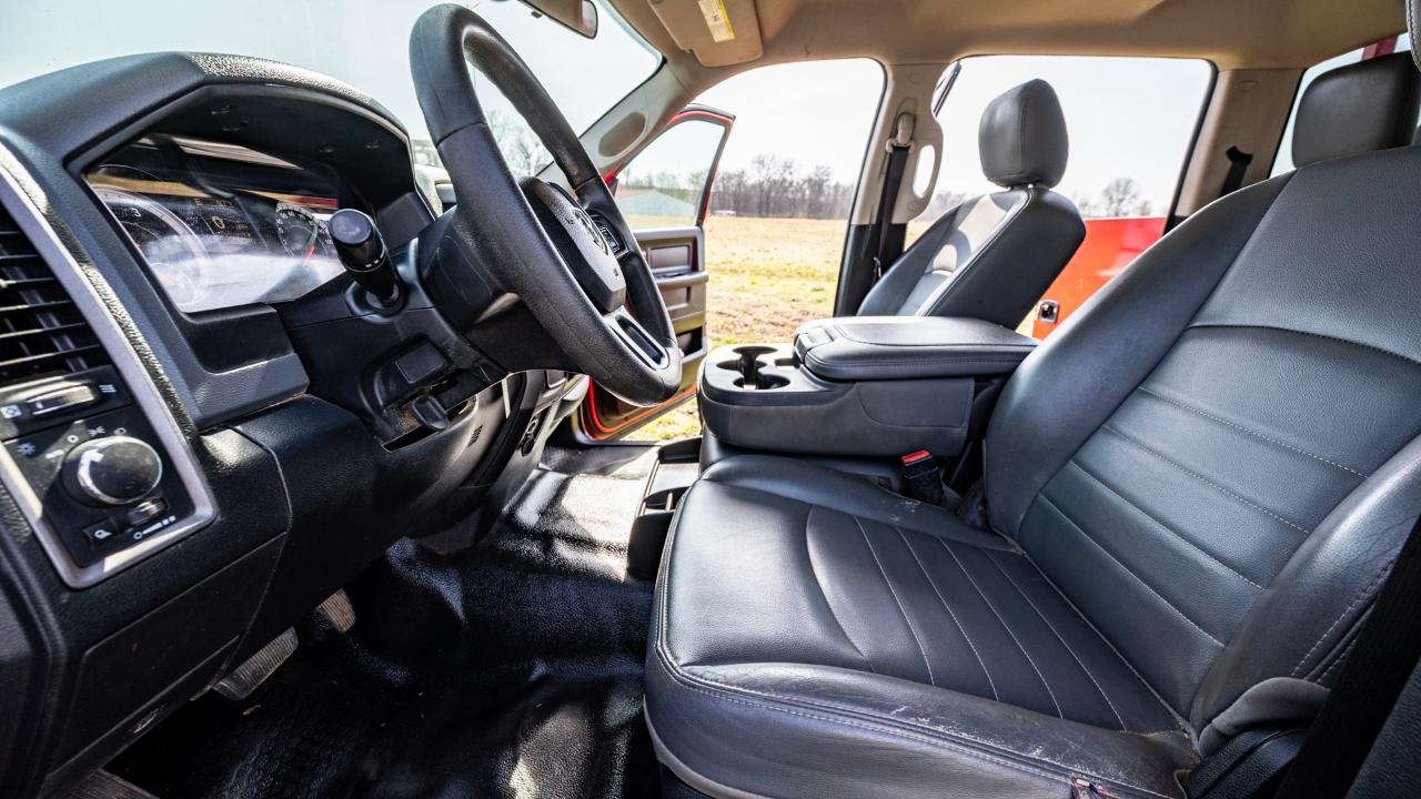 RAM 5500 Crew Cab SWB 2WD DRW 2018