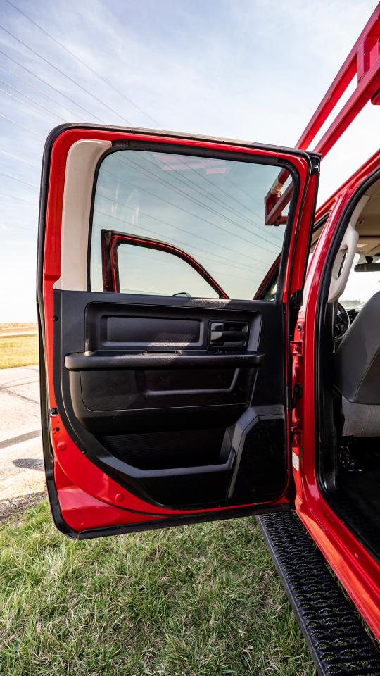 RAM 5500 Crew Cab SWB 2WD DRW 2018