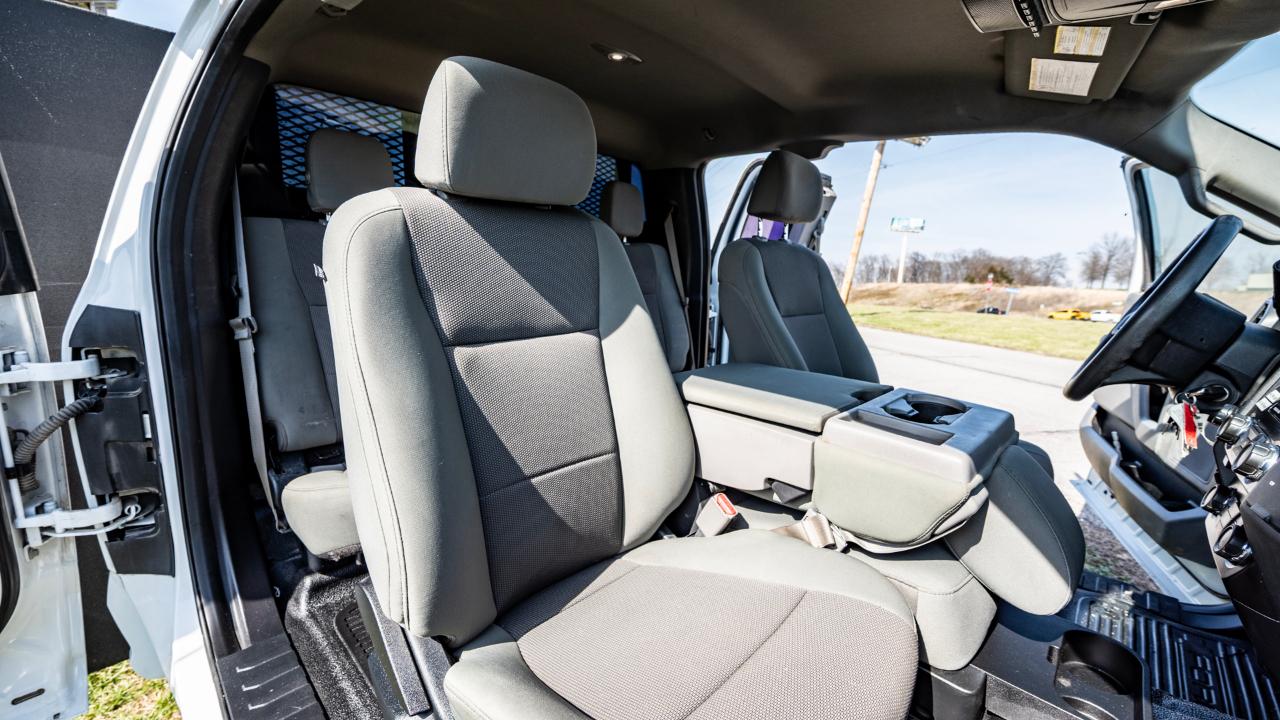 Ford F-550 SuperCab DRW 4WD 2017