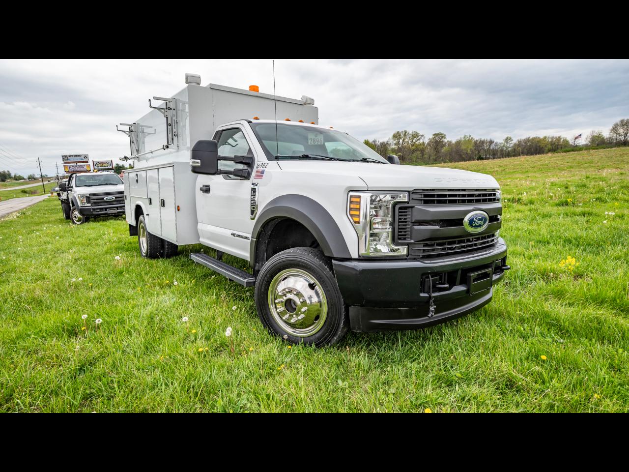 Ford F-550 Regular Cab DRW 4WD 2019