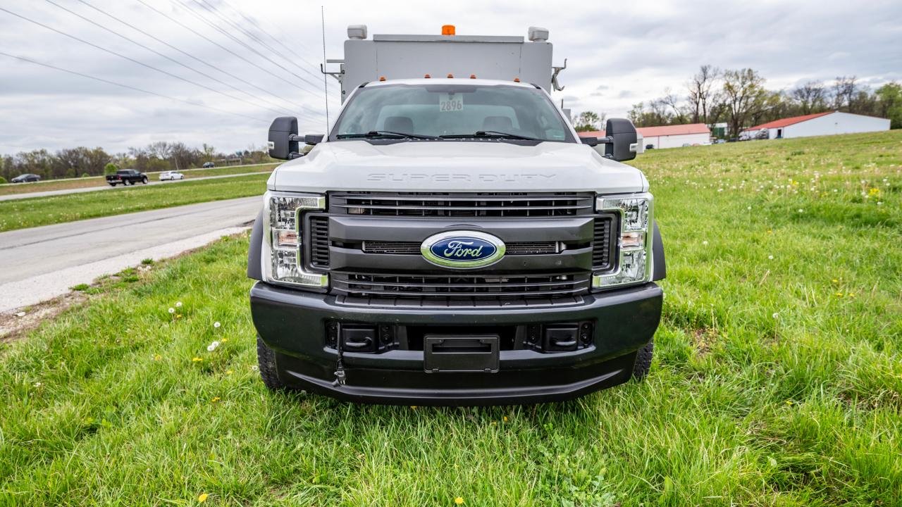 Ford F-550 Regular Cab DRW 4WD 2019