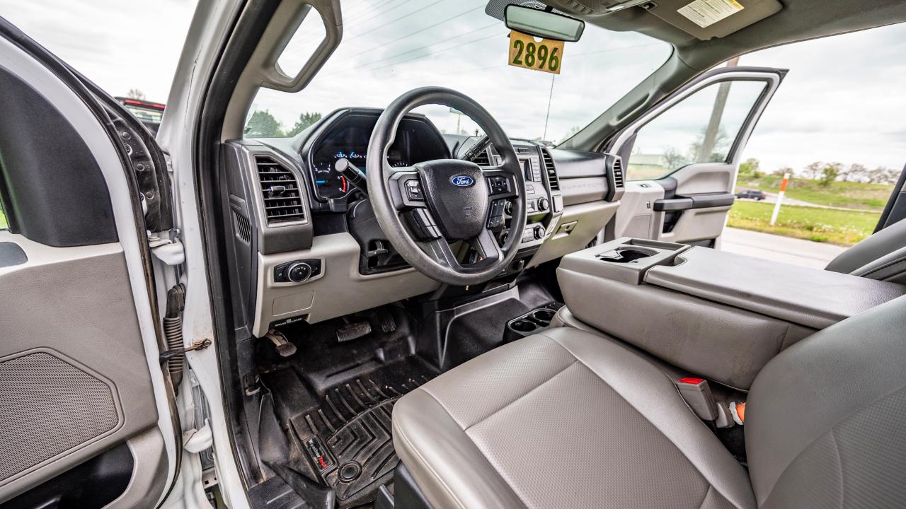 Ford F-550 Regular Cab DRW 4WD 2019
