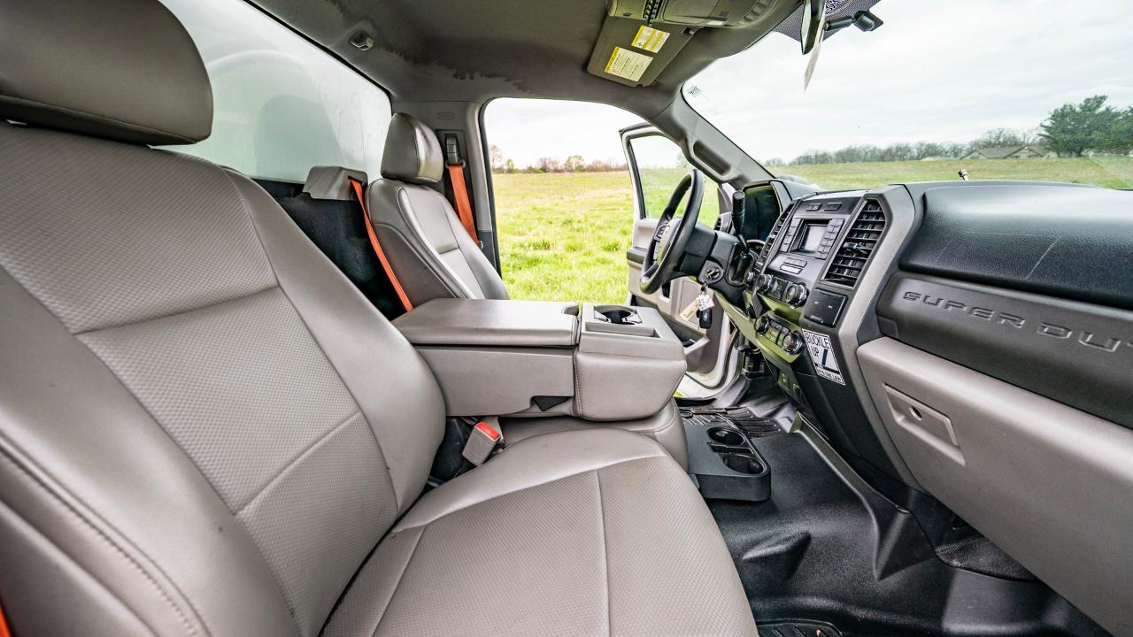 Ford F-550 Regular Cab DRW 4WD 2019