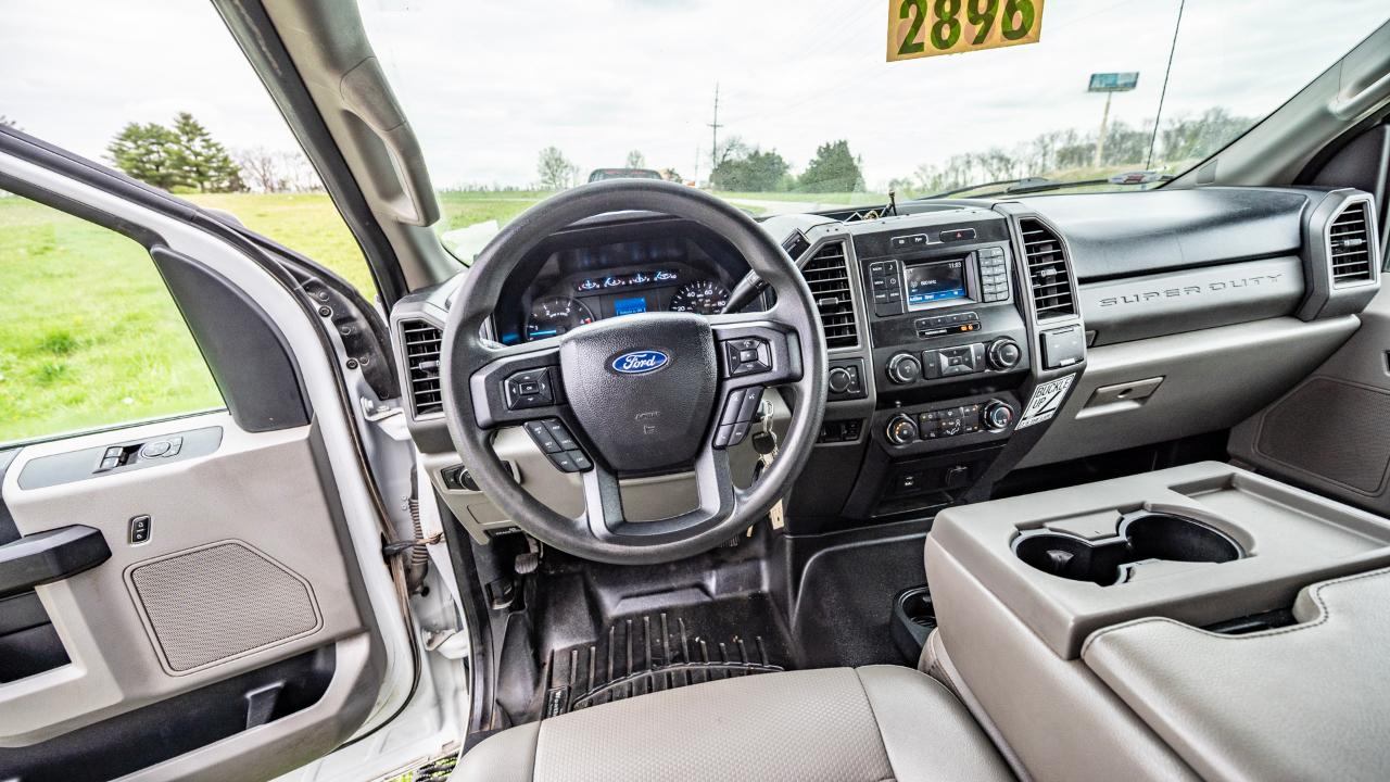 Ford F-550 Regular Cab DRW 4WD 2019