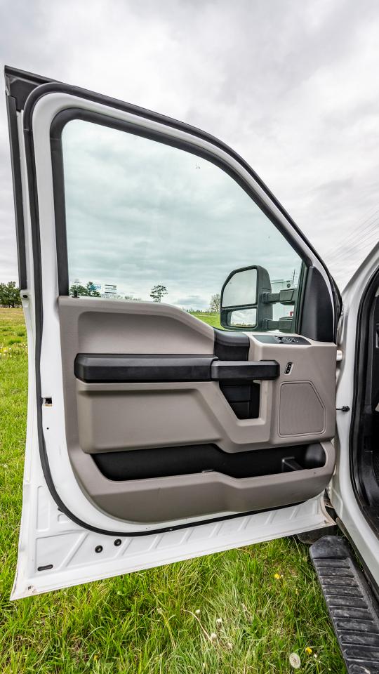 Ford F-550 Regular Cab DRW 4WD 2019