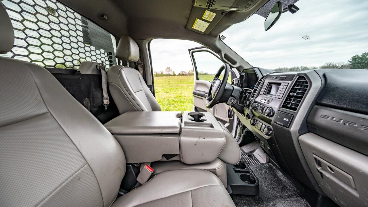Ford F-550 Regular Cab DRW 4WD 2019