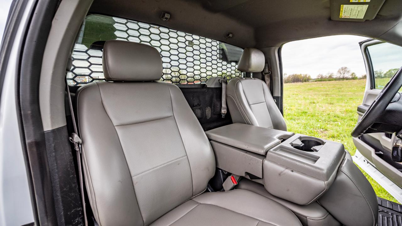 Ford F-550 Regular Cab DRW 4WD 2019