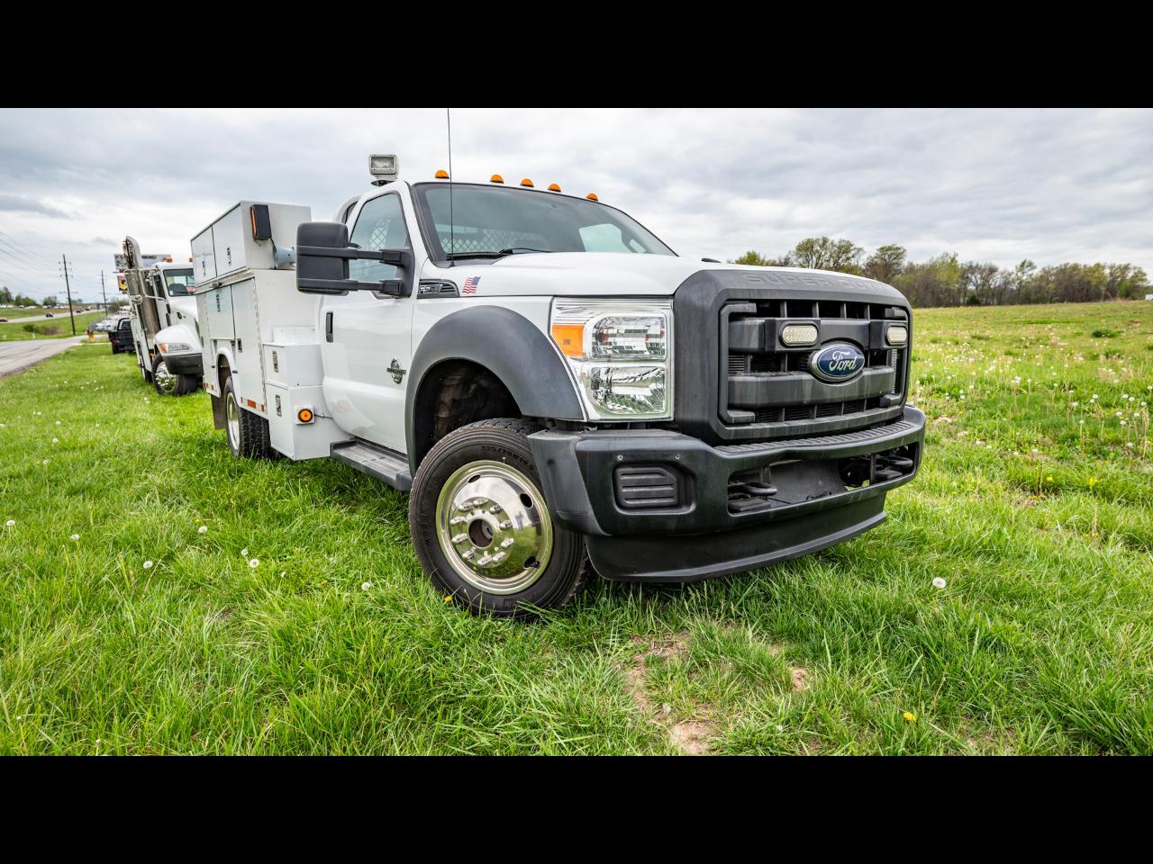 Ford F-550 Regular Cab DRW 4WD 2015