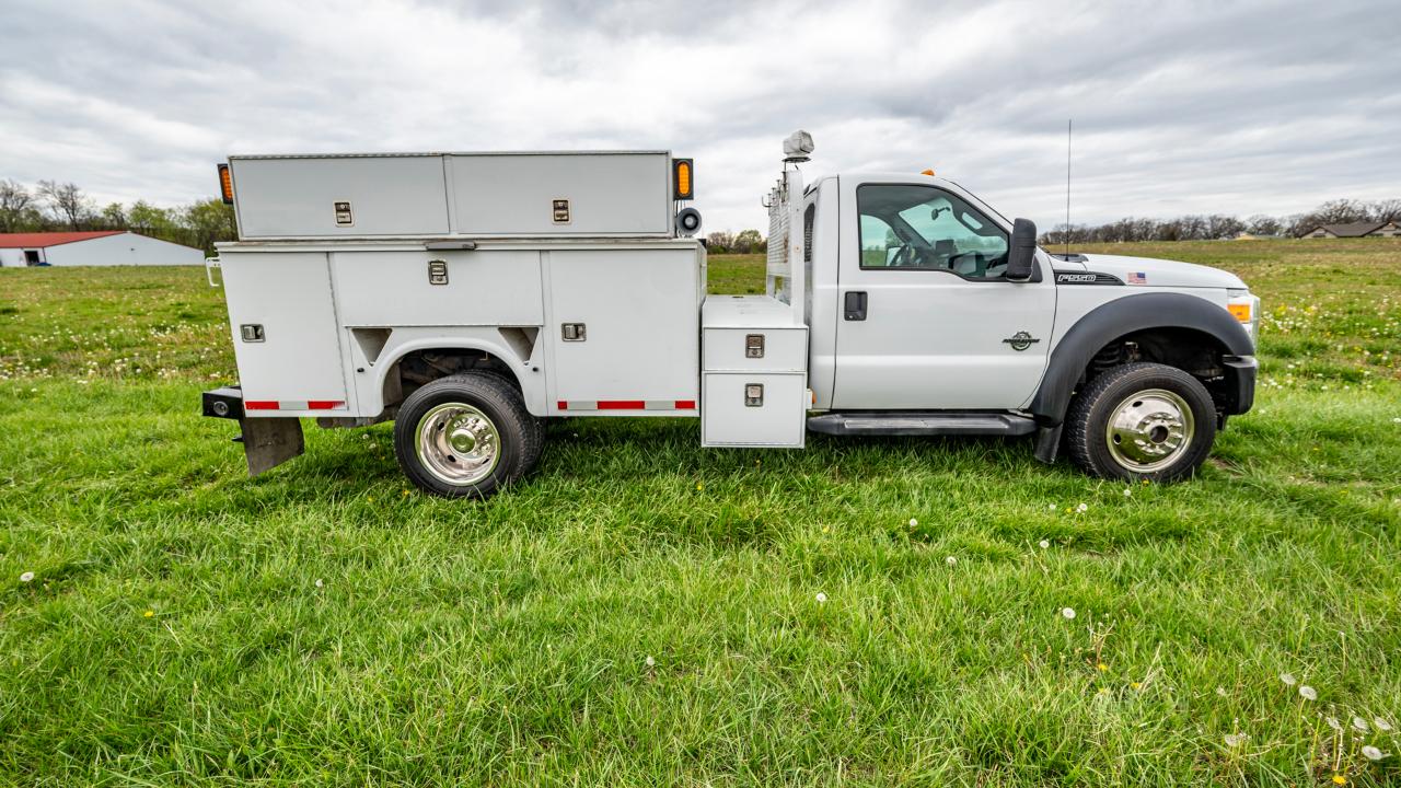 Ford F-550 Regular Cab DRW 4WD 2015