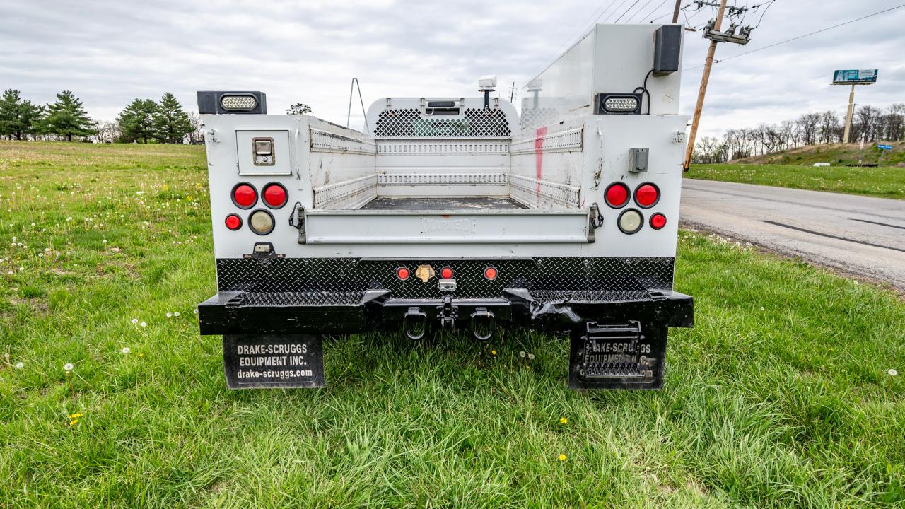 Ford F-550 Regular Cab DRW 4WD 2015